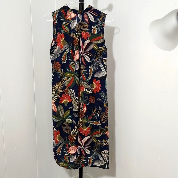 3/ $20 SPENSE Women Dress - Picture 2 of 4